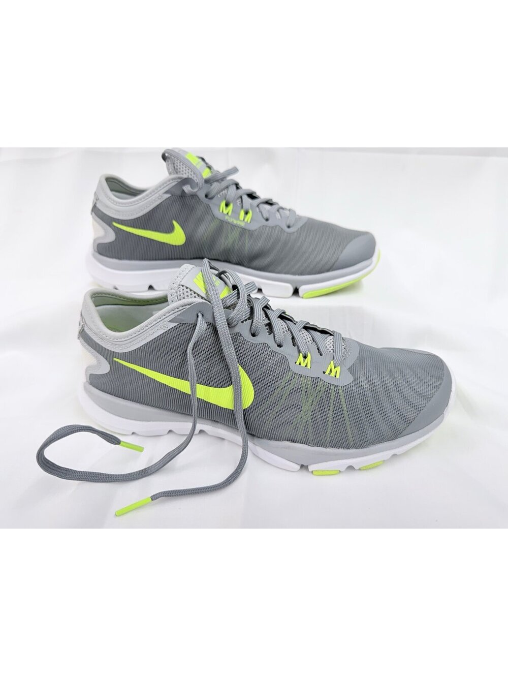 Nike Flex Supreme TR 4 Running Shoes Gray Womens Size 6.5